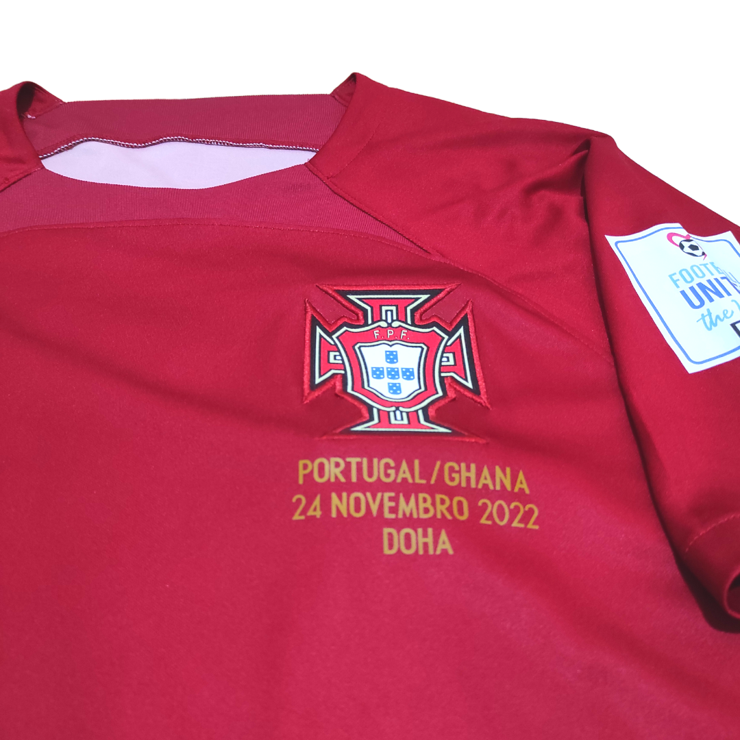 Portugal Home Shirt 2022-2023 Ronaldo (L)