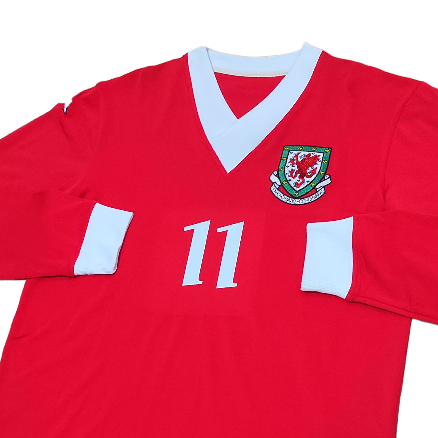 Wales Home L/S Shirt 2006-2007 #11 Giggs (L)